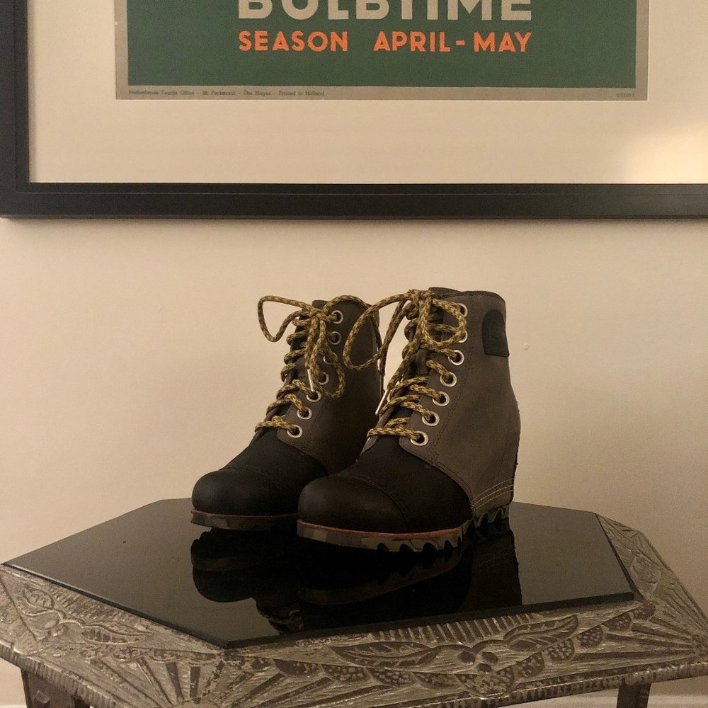 SOREL Women's PDX Wedge Boots Size 6.5